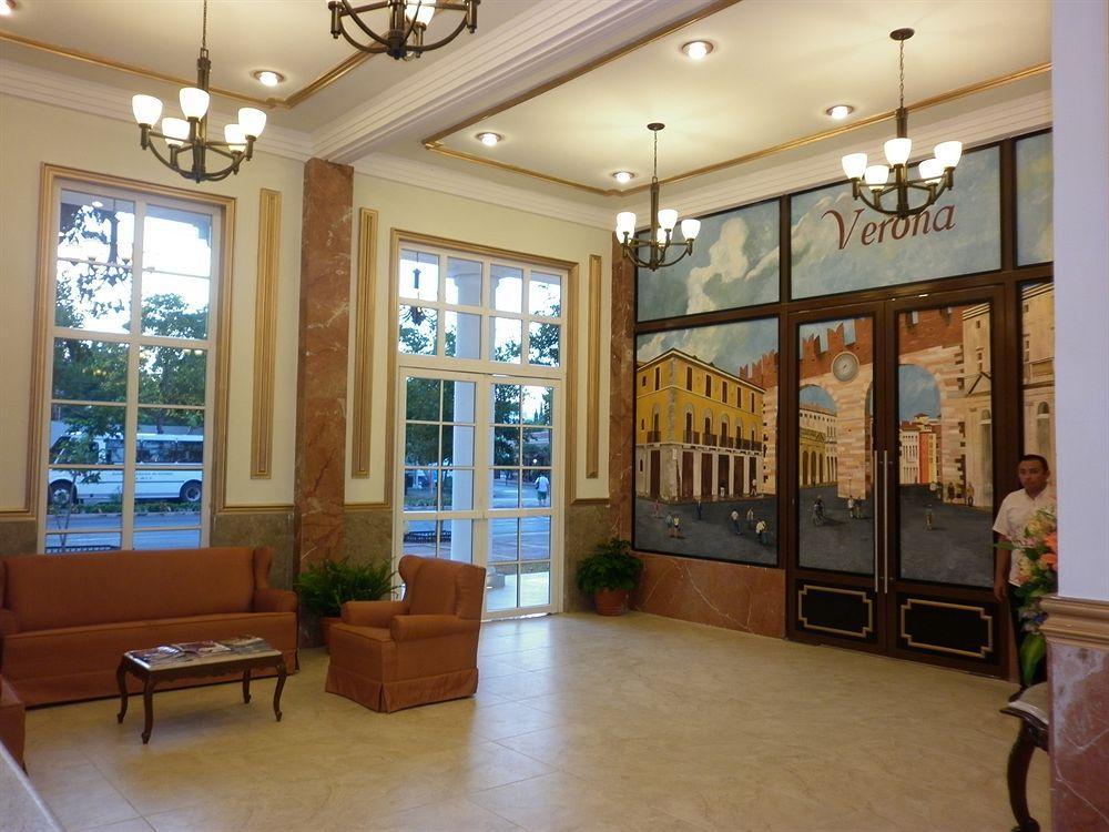 Hotel Victoria Merida Exterior photo Lobby of the Verona Inn